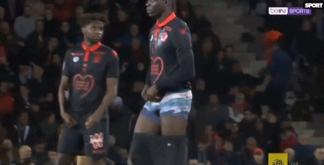 德科：冬窗不会有人离队，而且冬窗也很难签下合适的球员（德科：冬窗无人离队，合适引援难度不小）