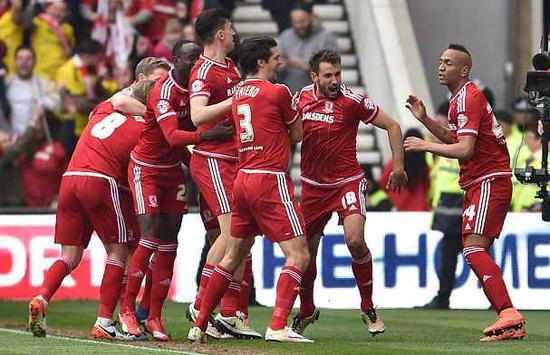 利雅得胜利遭FIFA实施转会禁令，据悉与拉波尔特转会款项有关（FIFA对利雅得胜利下达转会禁令，或与拉波尔特转会款有关）