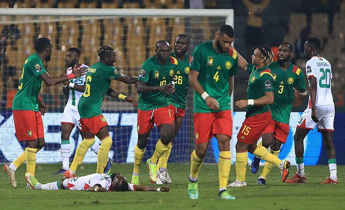 亨里希斯：基米希常会来问候受伤的我；想以主力身份踢世界杯（亨里希斯：基米希经常关心我的伤情，盼以主力征战世界杯）