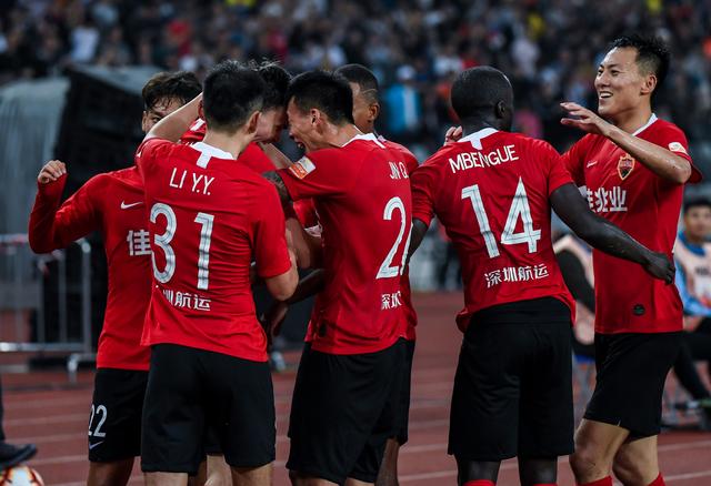 “苏超”带来了什么？泰州队小将武之程：带动了江苏的GDP（“苏超”有何影响？泰州队小将武之程：助推江苏GDP）