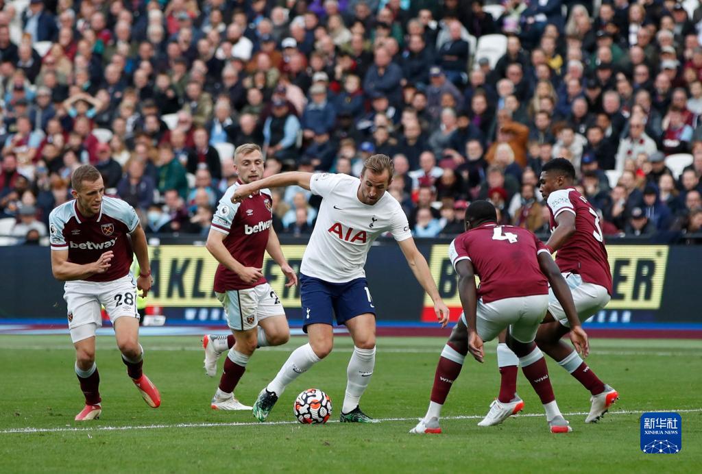 勇士半场仅得34分创赛季新低，波杰&霍福德合计12中1（勇士半场仅拿34分创赛季新低，波杰与霍福德合计12投仅1中）